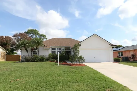 547 SW Butler Avenue Port St Lucie FL 34983