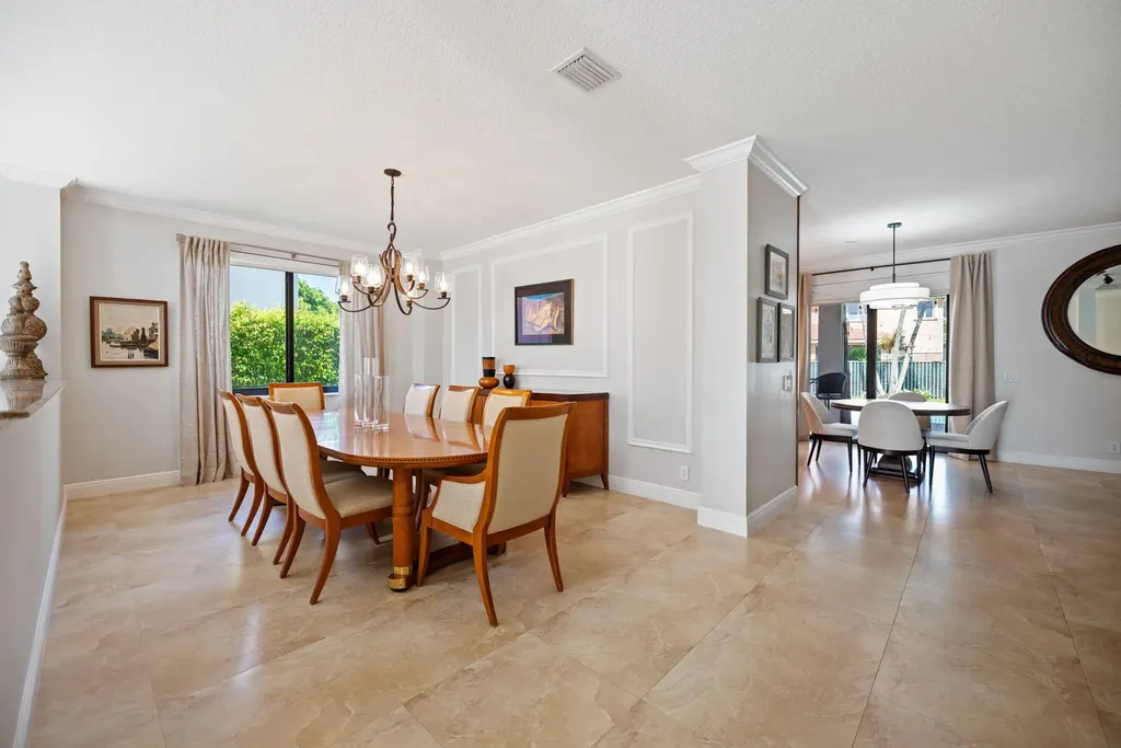 978 Greenwood Road Weston FL 33327