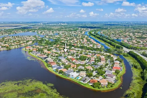 978 Greenwood Road Weston FL 33327