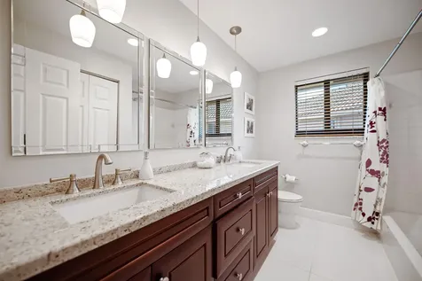 978 Greenwood Road Weston FL 33327