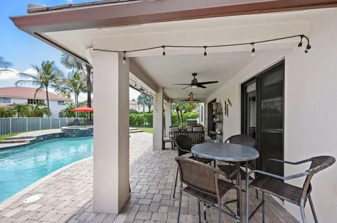 978 Greenwood Road Weston FL 33327