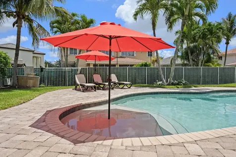 978 Greenwood Road Weston FL 33327
