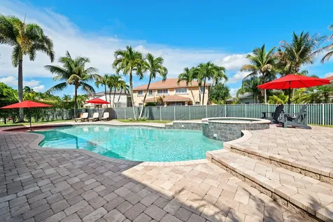 978 Greenwood Road Weston FL 33327