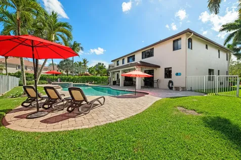 978 Greenwood Road Weston FL 33327