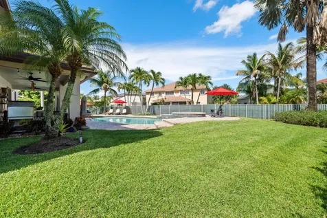 978 Greenwood Road Weston FL 33327