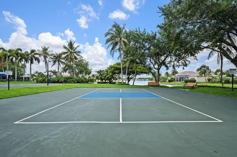 978 Greenwood Road Weston FL 33327