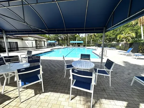 978 Greenwood Road Weston FL 33327