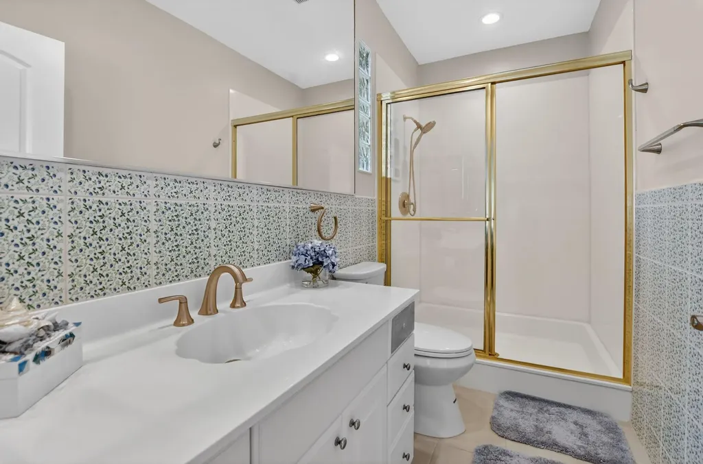 6502 Via Benita Boca Raton FL 33433