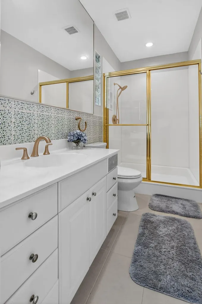 6502 Via Benita Boca Raton FL 33433
