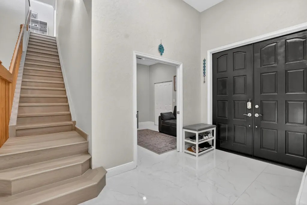 6502 Via Benita Boca Raton FL 33433