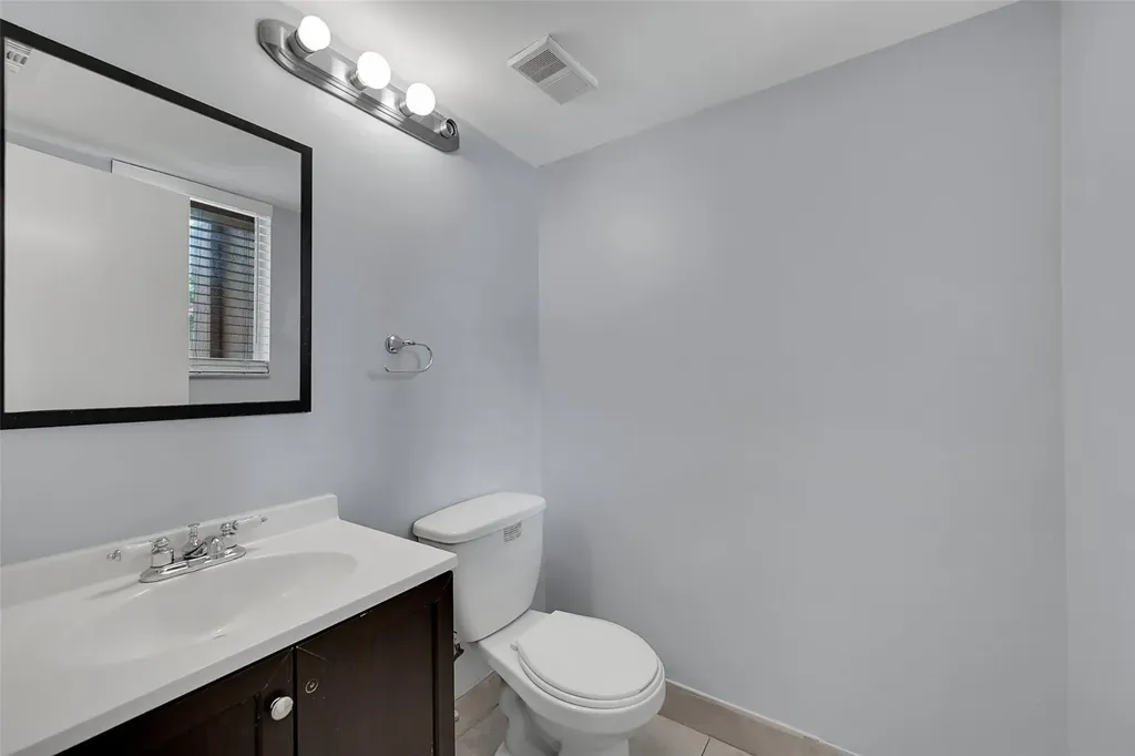 796 NW 91st Terrace Plantation FL 33324