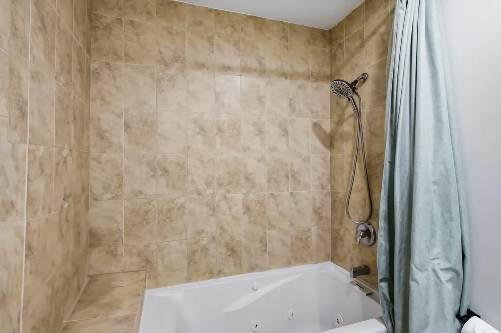 836 NE 17th Terrace Fort Lauderdale FL 33304