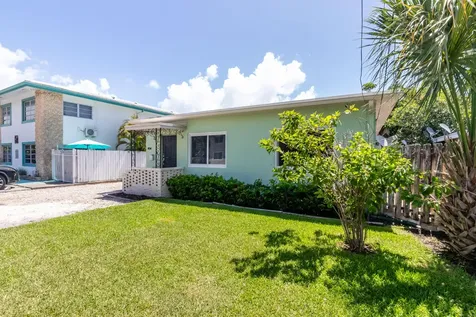 836 NE 17th Terrace Fort Lauderdale FL 33304
