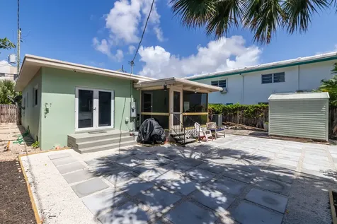 836 NE 17th Terrace Fort Lauderdale FL 33304
