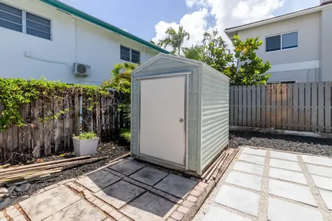 836 NE 17th Terrace Fort Lauderdale FL 33304