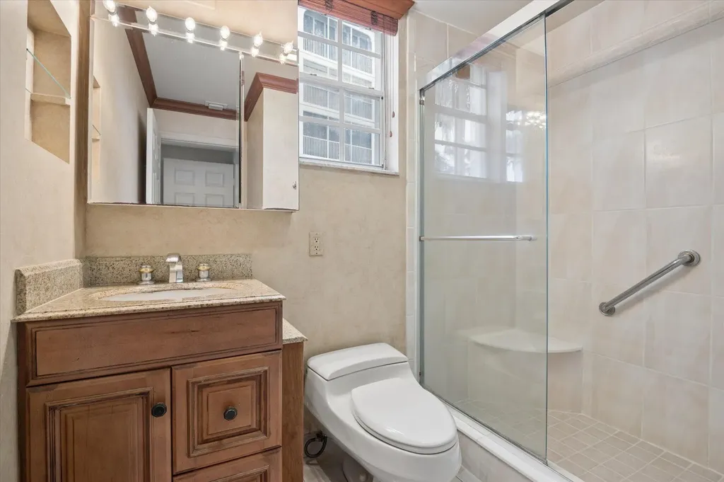 4112 W Palm Aire Drive Pompano Beach FL 33069