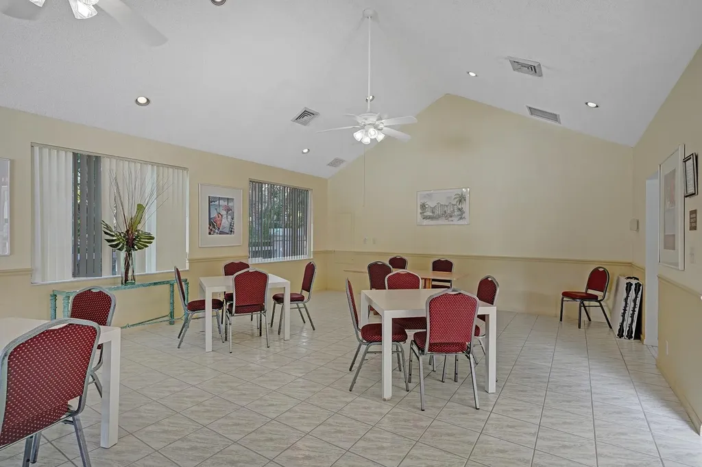 4112 W Palm Aire Drive Pompano Beach FL 33069