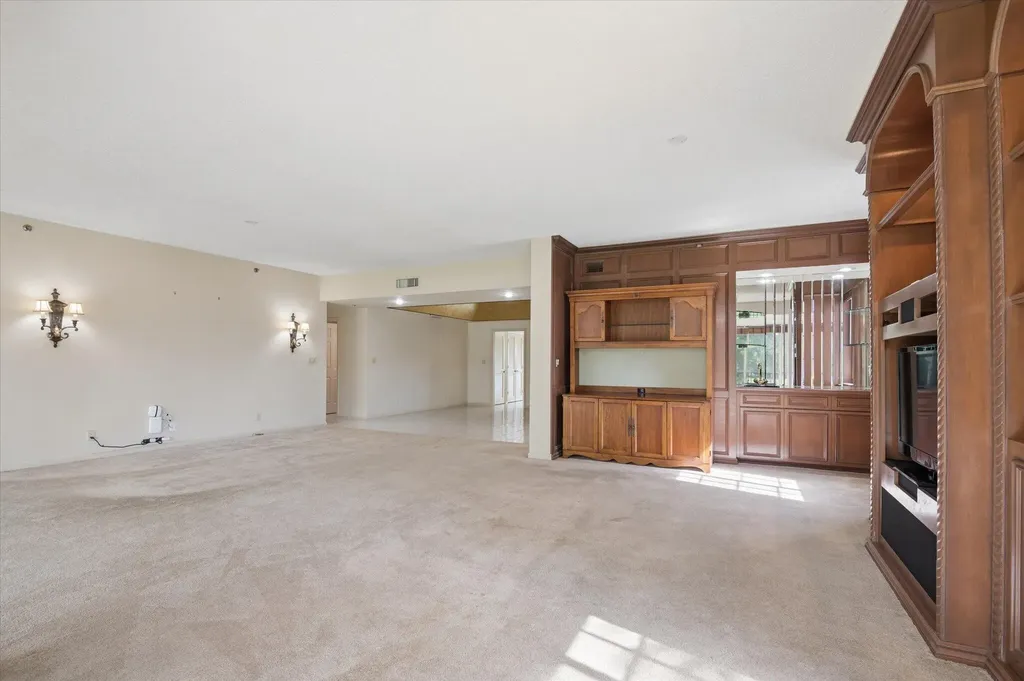 4112 W Palm Aire Drive Pompano Beach FL 33069