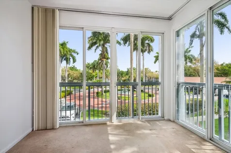 4112 W Palm Aire Drive Pompano Beach FL 33069