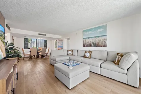 1605 S Us Highway 1 Jupiter FL 33477