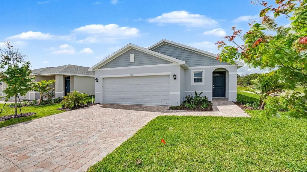 9597 Venetian Square Vero Beach FL 32966