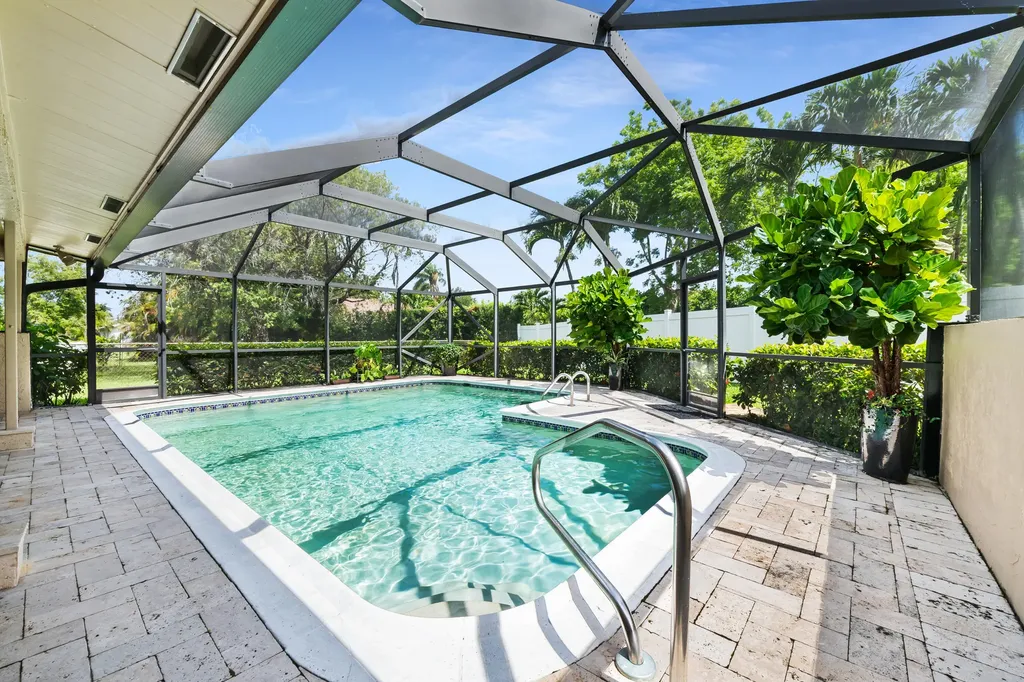 10751 NW 43rd Court Coral Springs FL 33065