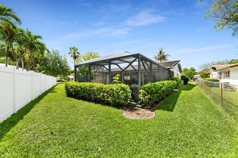 10751 NW 43rd Court Coral Springs FL 33065