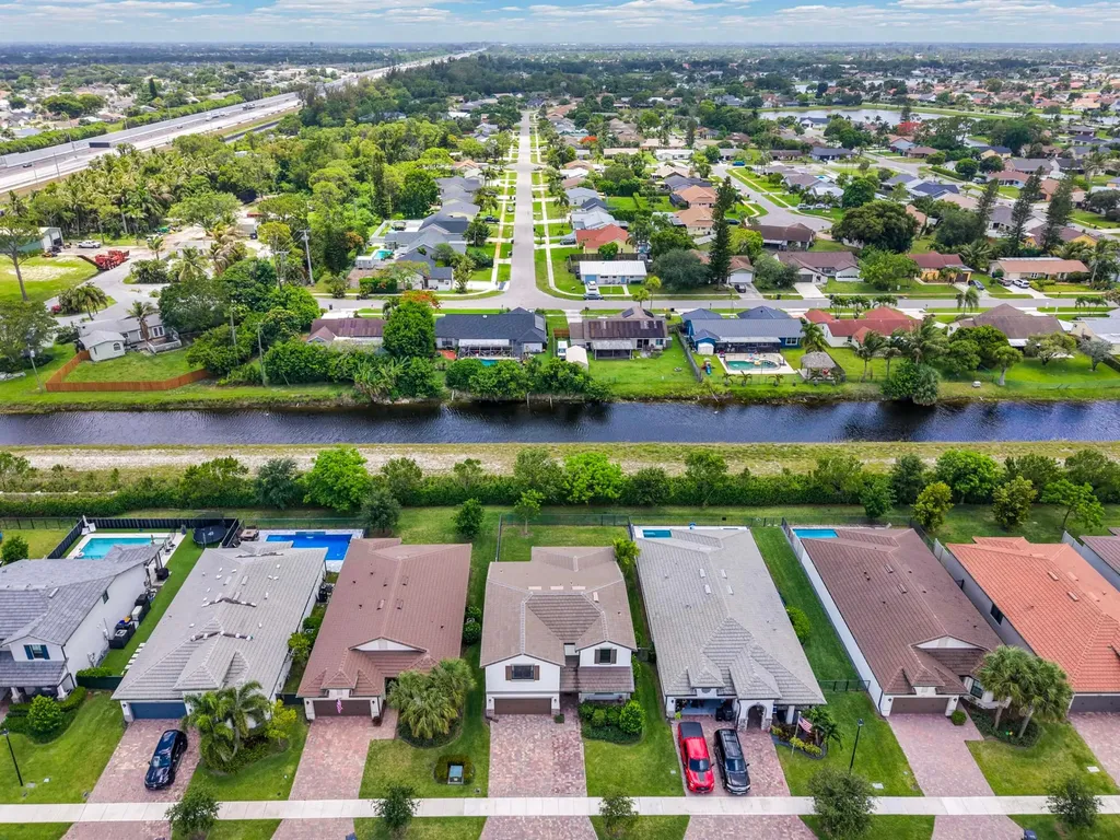 8296 Vaulting Drive Lake Worth FL 33467