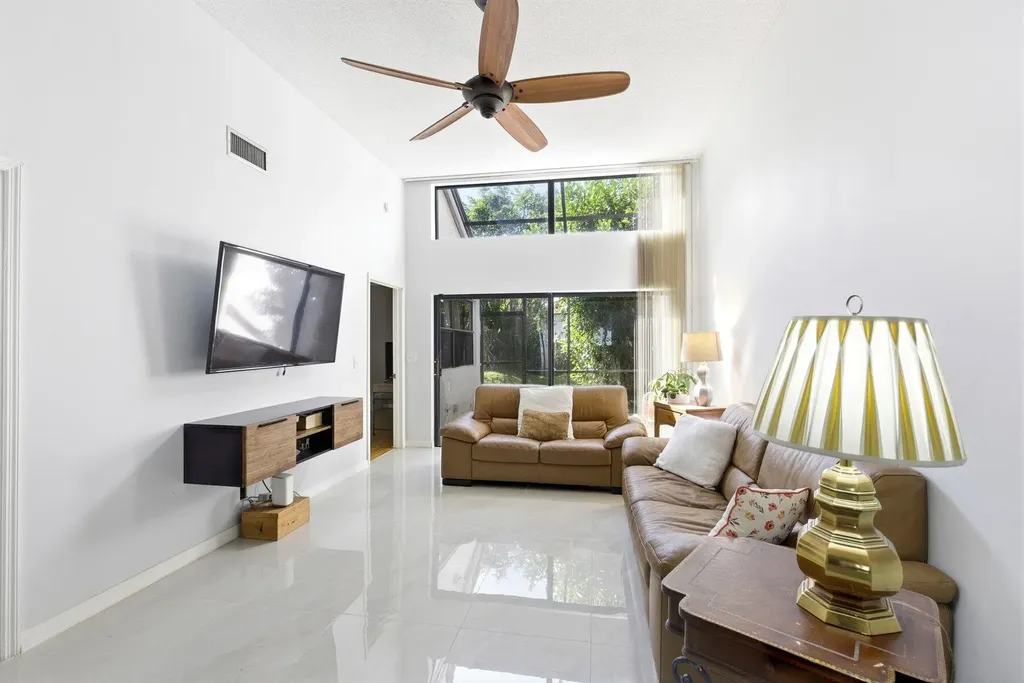 6670 Canary Palm Circle Boca Raton FL 33433