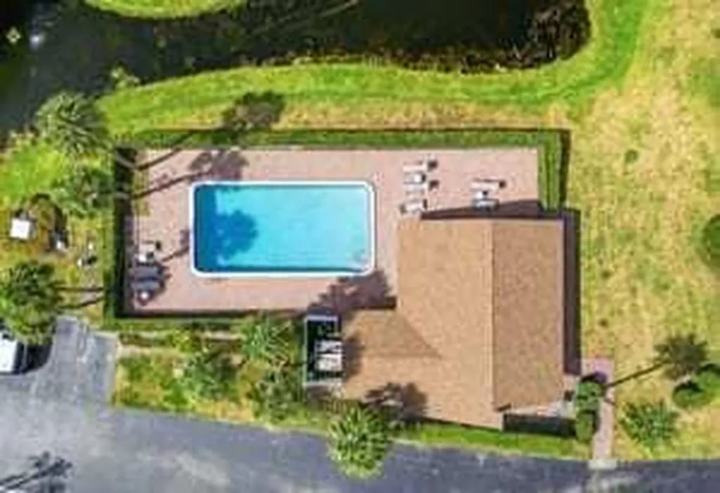 6670 Canary Palm Circle Boca Raton FL 33433