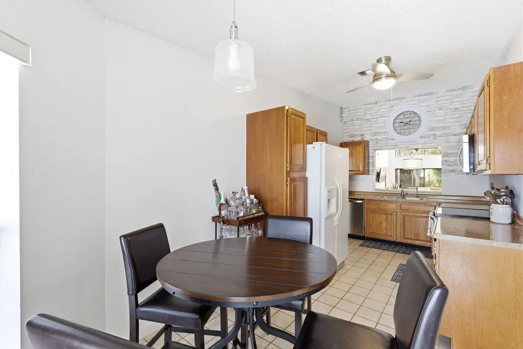6670 Canary Palm Circle Boca Raton FL 33433