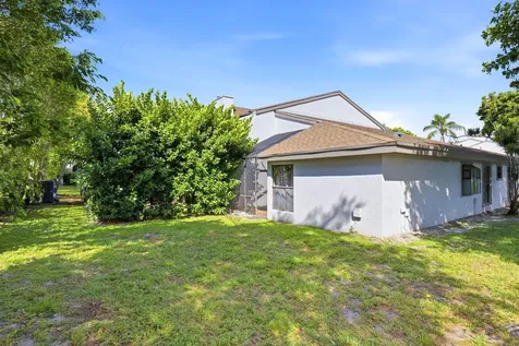6670 Canary Palm Circle Boca Raton FL 33433