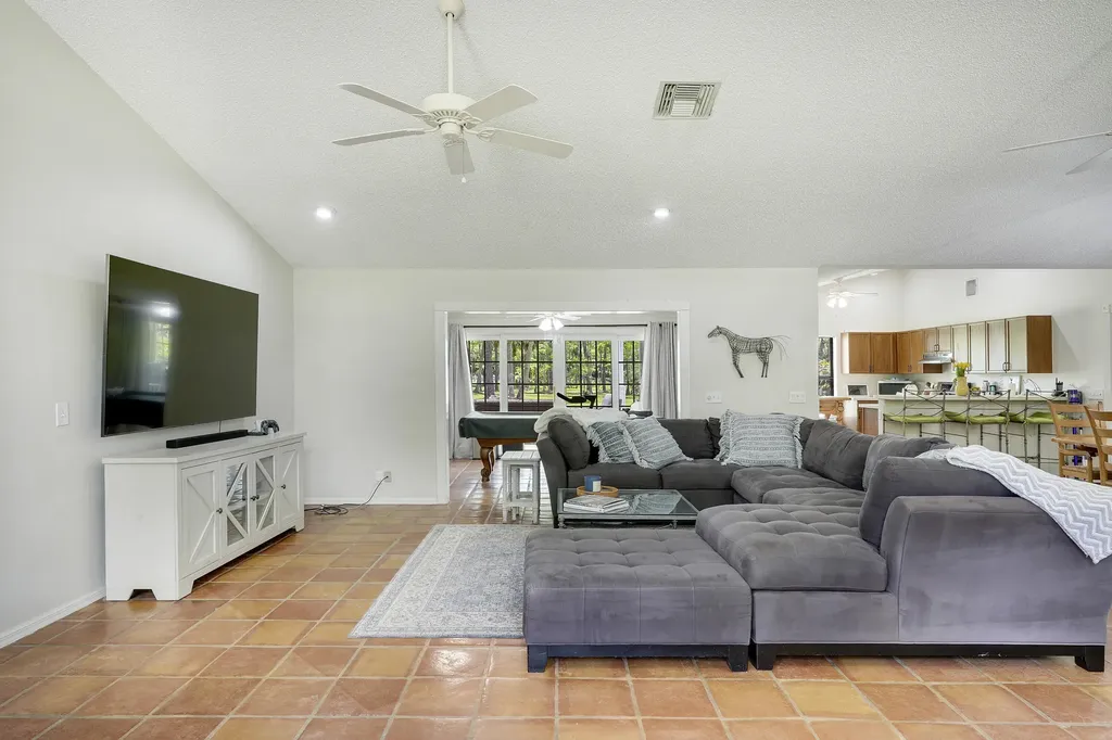 13965 Caloosa Boulevard Palm Beach Gardens FL 33418