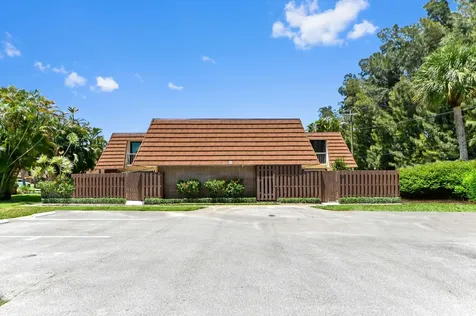 825 Center Street Jupiter FL 33458
