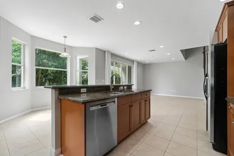 9070 Dupont Place Wellington FL 33414