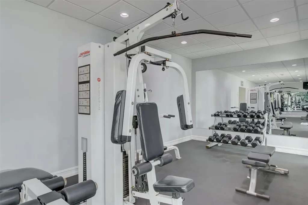 1160 N Federal Highway Fort Lauderdale FL 33304
