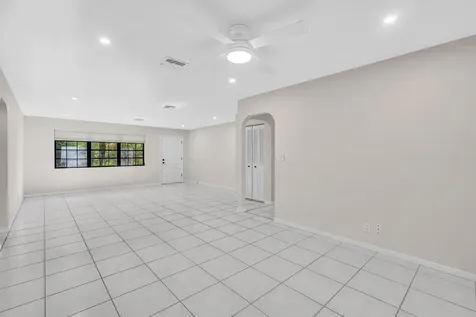 321 SW 30th Terrace Deerfield Beach FL 33442