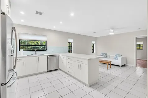 321 SW 30th Terrace Deerfield Beach FL 33442