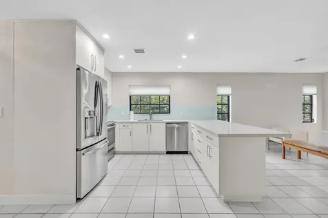 321 SW 30th Terrace Deerfield Beach FL 33442