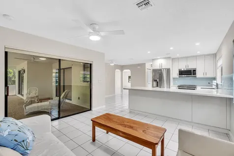 321 SW 30th Terrace Deerfield Beach FL 33442