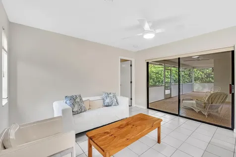 321 SW 30th Terrace Deerfield Beach FL 33442