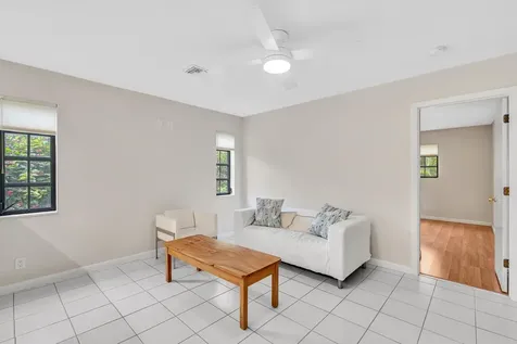 321 SW 30th Terrace Deerfield Beach FL 33442