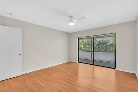 321 SW 30th Terrace Deerfield Beach FL 33442
