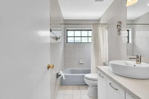 321 SW 30th Terrace Deerfield Beach FL 33442