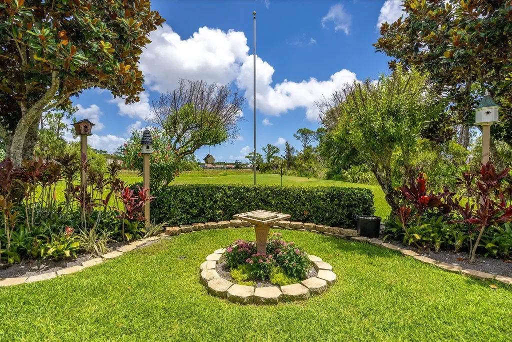 6948 SE Twin Oaks Circle Stuart FL 34997