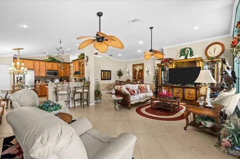 6948 SE Twin Oaks Circle Stuart FL 34997