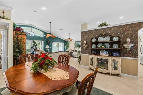 6948 SE Twin Oaks Circle Stuart FL 34997