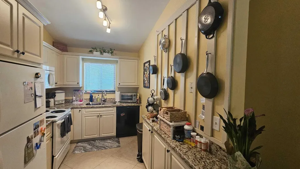 2850 Palmwood Terrace Boca Raton FL 33431