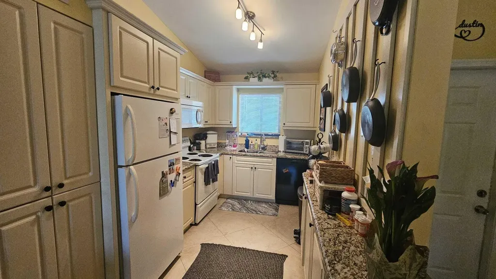 2850 Palmwood Terrace Boca Raton FL 33431