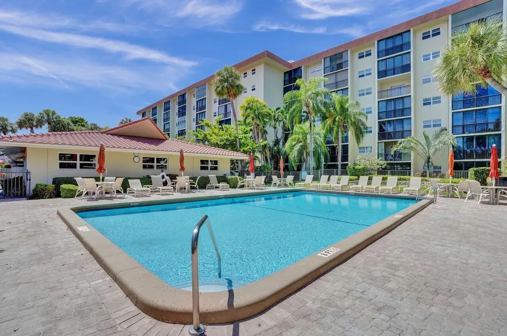 2350 NE 14th Street Causeway Pompano Beach FL 33062